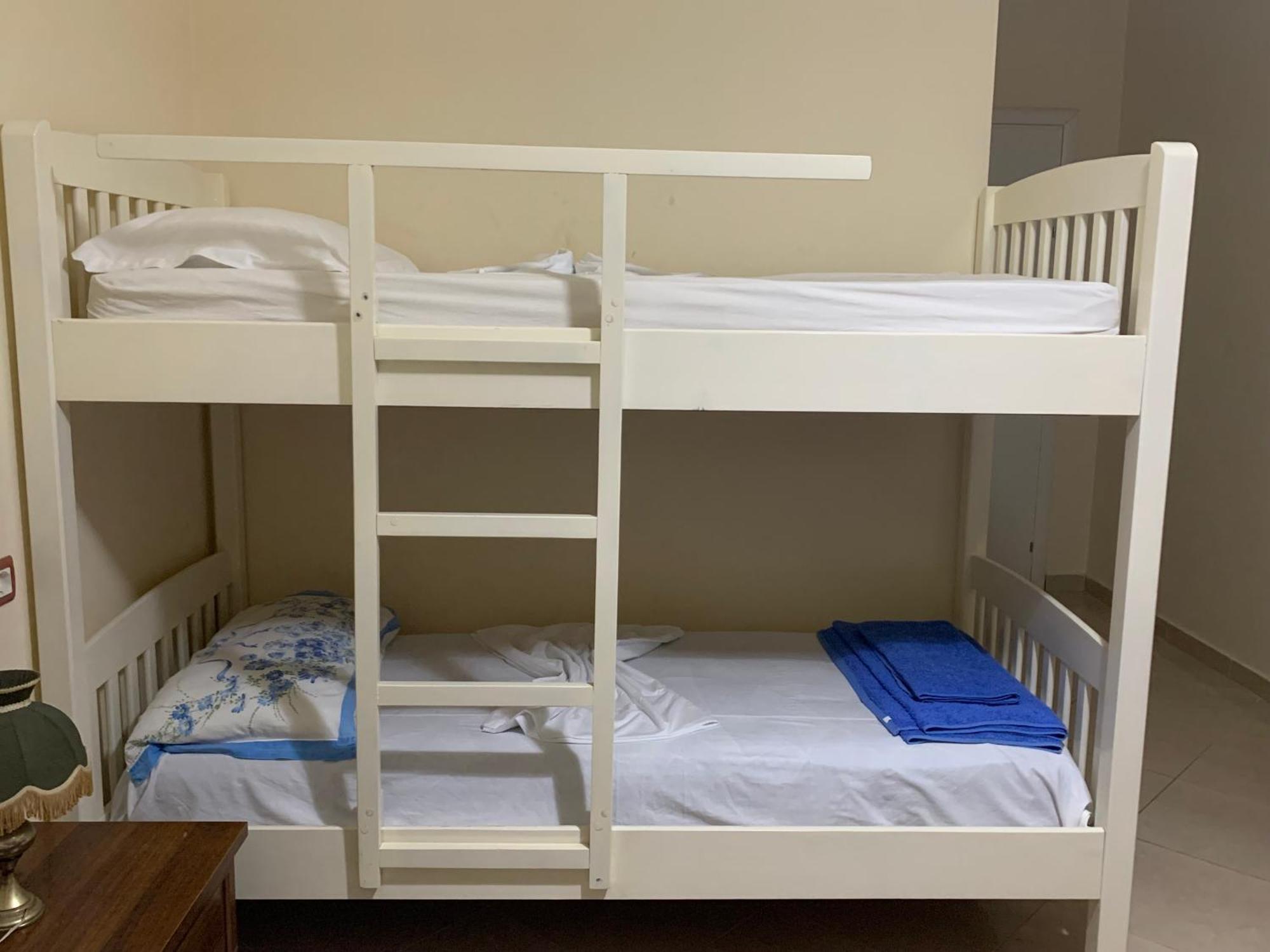 Risus Hotel Голем Екстериор снимка
