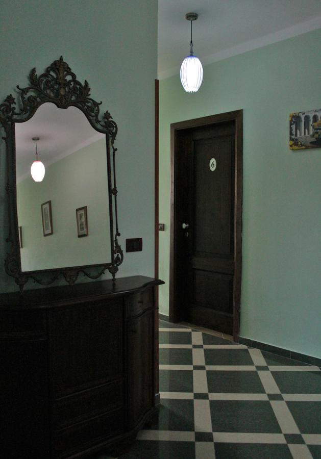 Risus Hotel Голем Екстериор снимка