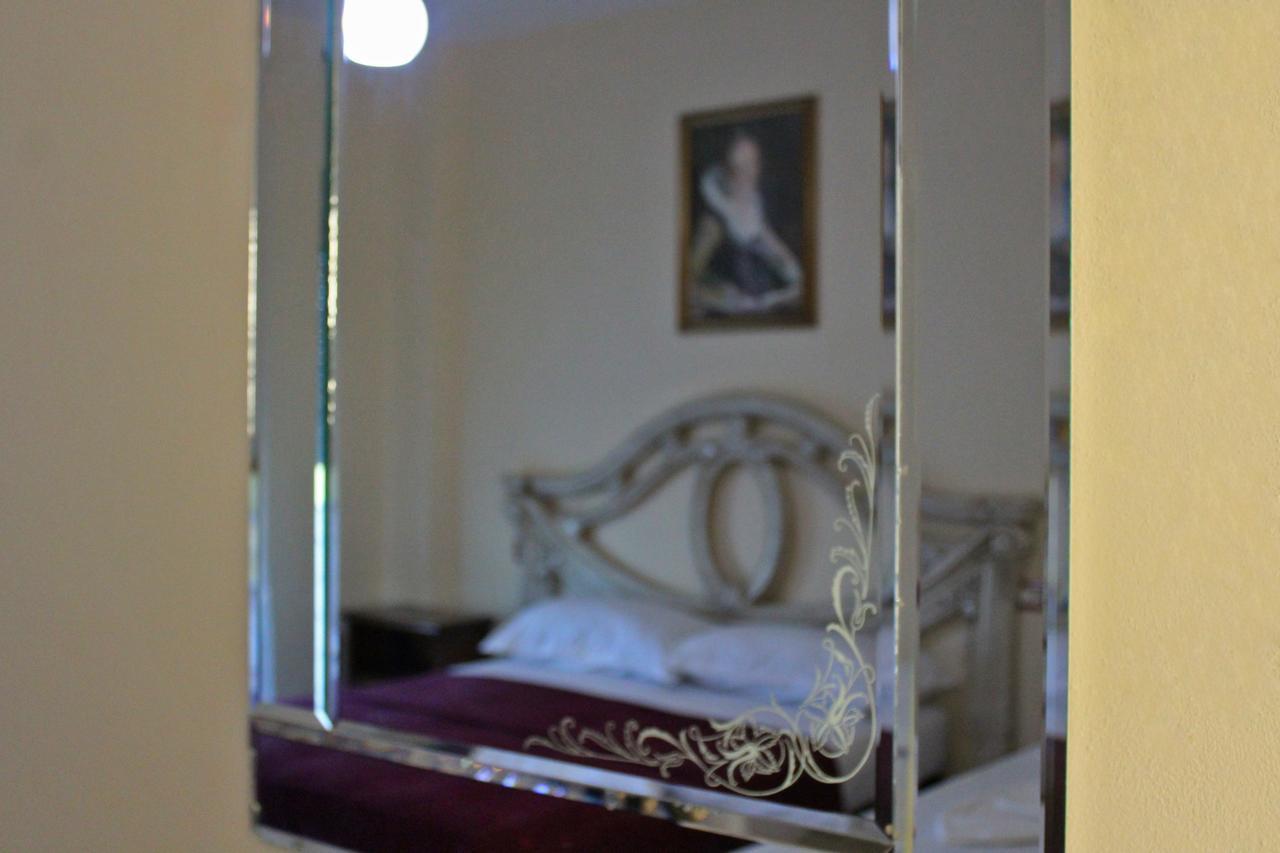 Risus Hotel Голем Екстериор снимка